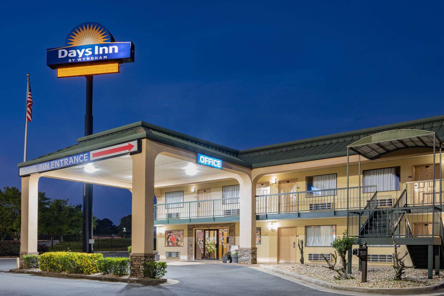 Days Inn By Wyndham Macon I-475 3/25