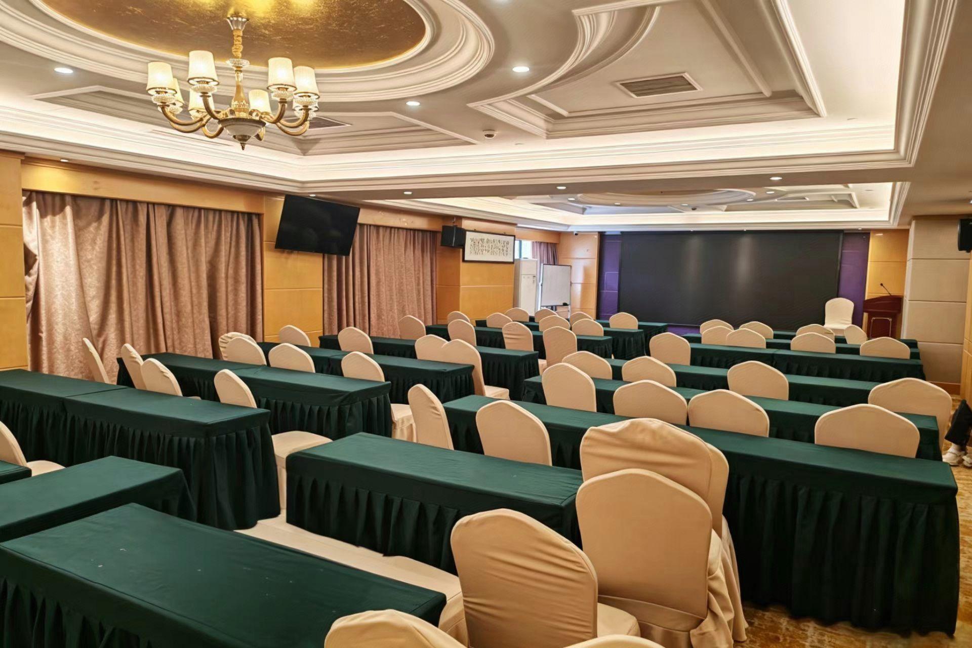 Vienna International Hotel (Hangzhou Xintiandi Yintai) 25/35