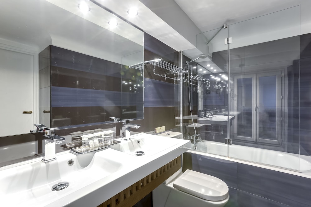 HOTEL OPERA MAINTENON 42/50