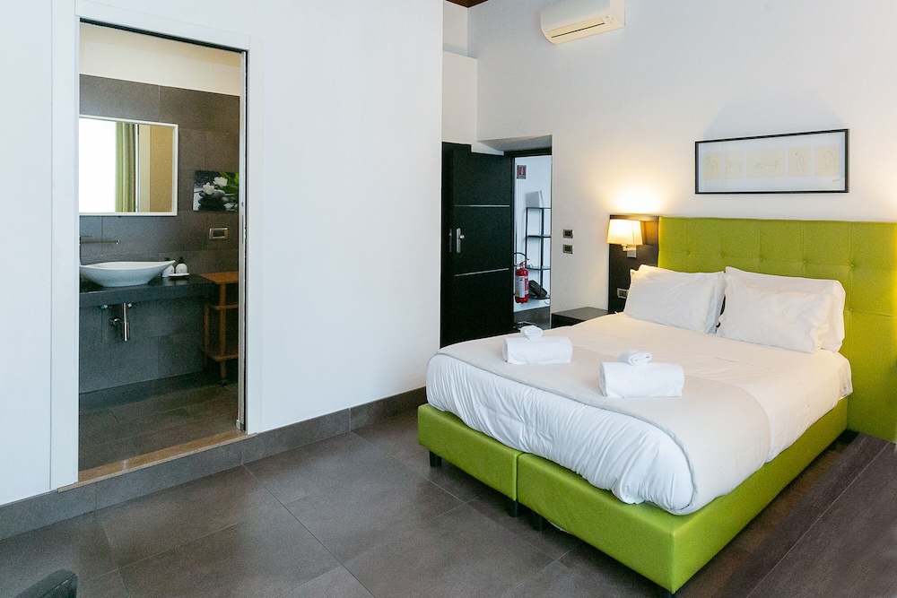 SUITINN 19 HOTEL 15/33