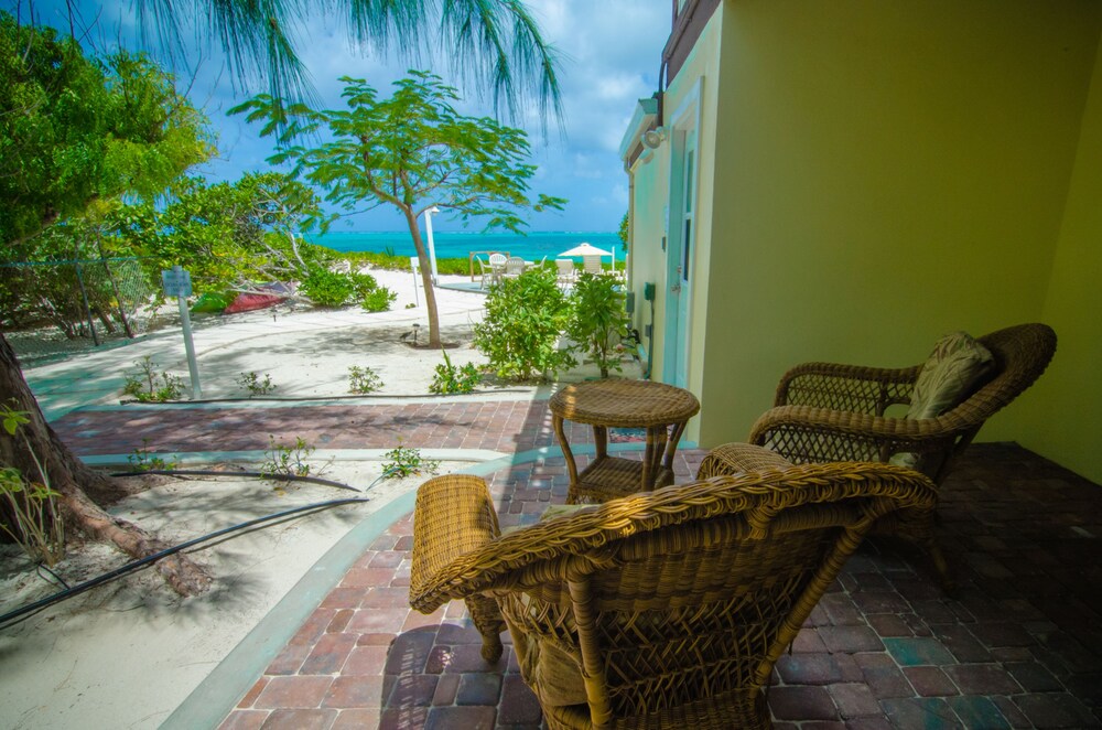 Grace Bay Beach Ocean Villas 20/50