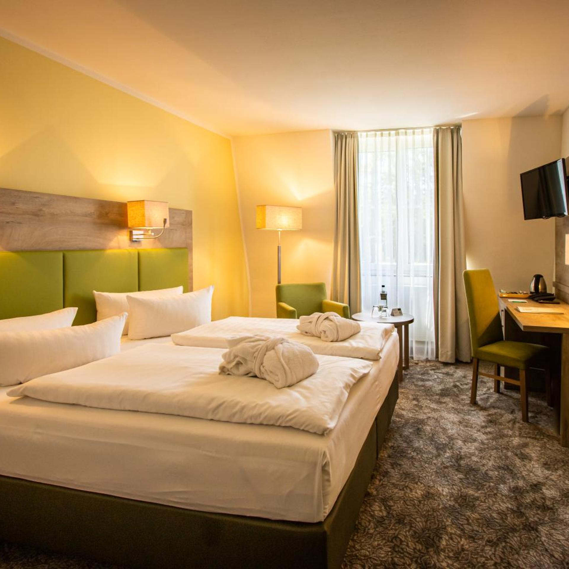Comfort, Double or Twin Bed