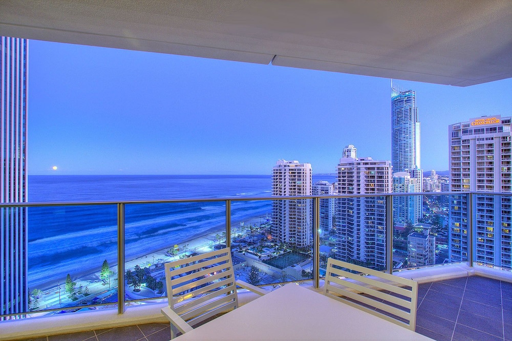 Orchid Residences - HR Surfers Paradise 64/73