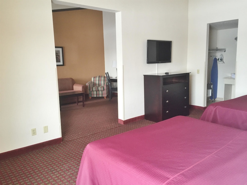 Americas Best Value Inn Romulus Detroit Airport 5/14