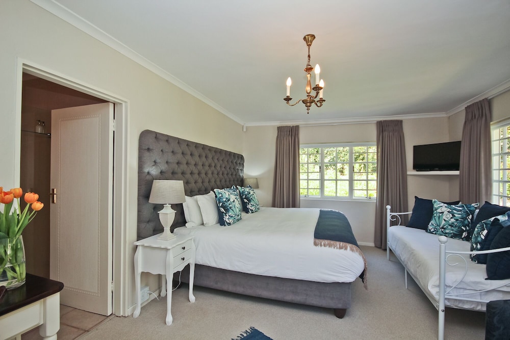 Beluga of Constantia Guest House 8/42