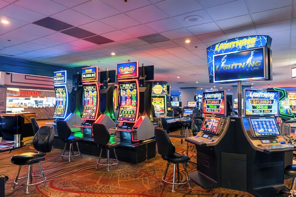 Arizona Charlies Decatur 42/50