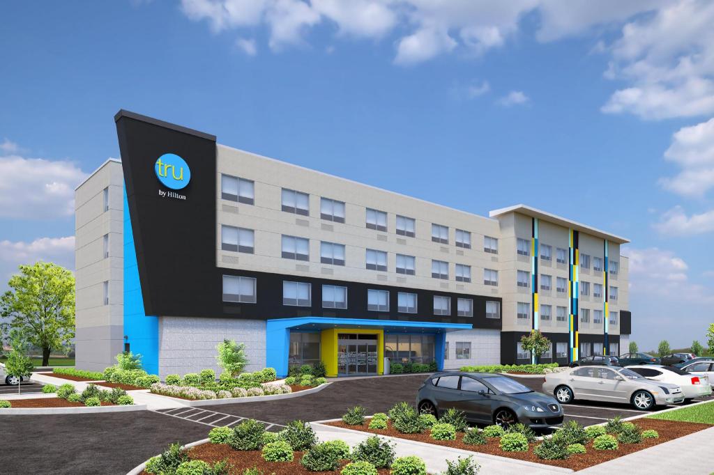 Tru by Hilton Milton 3/14