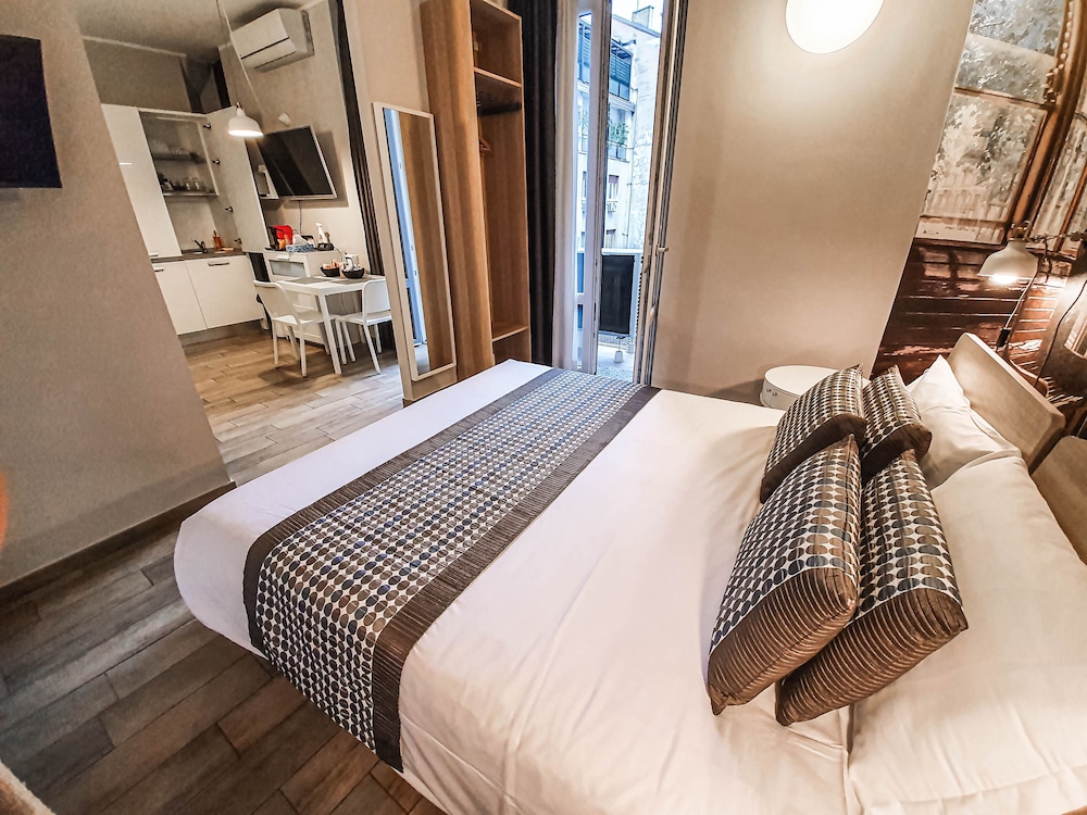Aparthotel Meneghino 4/24