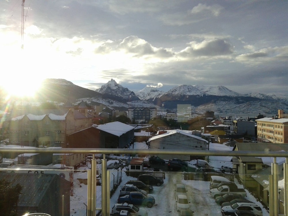 Mil 810 Ushuaia Hotel 62/67