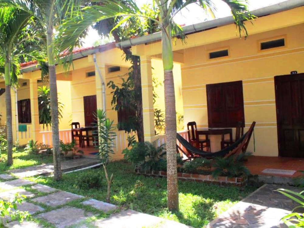 Kim Nhung Bungalow 3/49