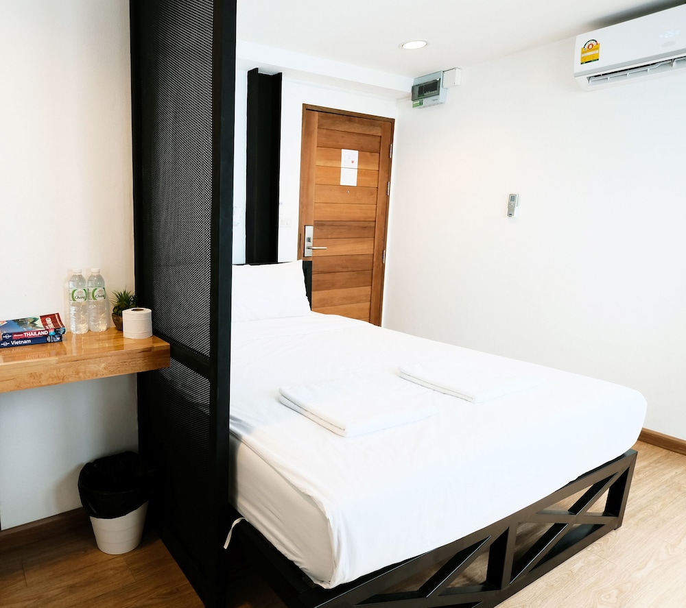 Wayha Hostel Don Mueang Airport 21/66