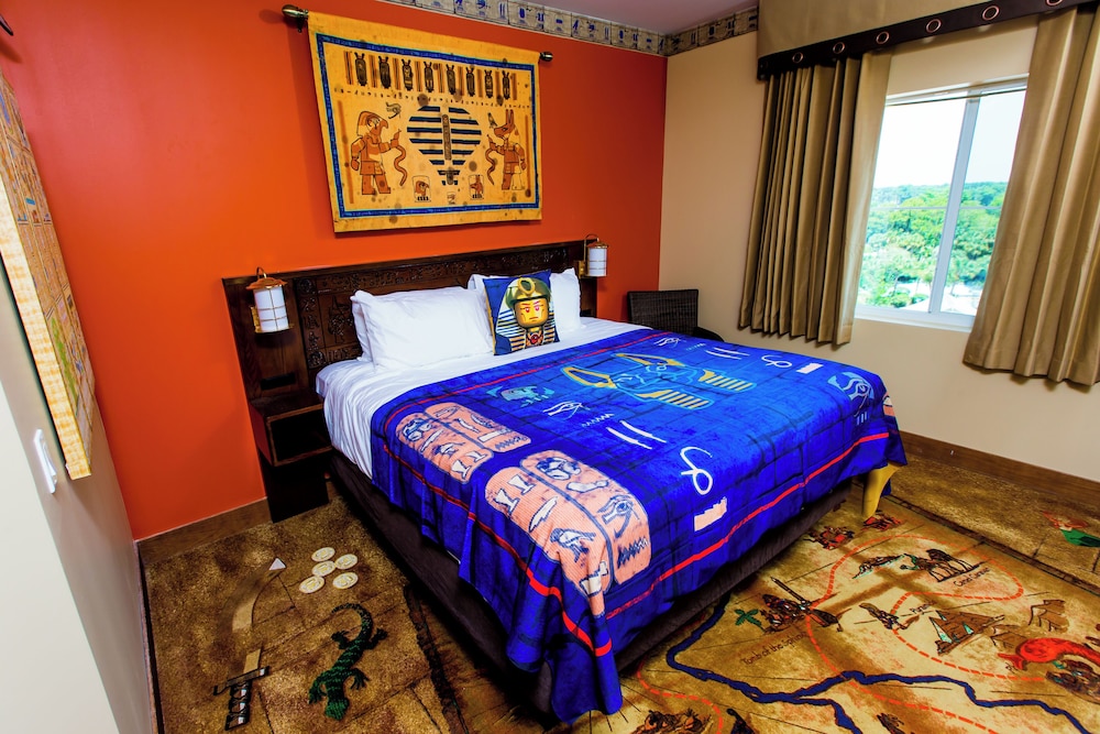 Legoland Florida Hotel 12/50