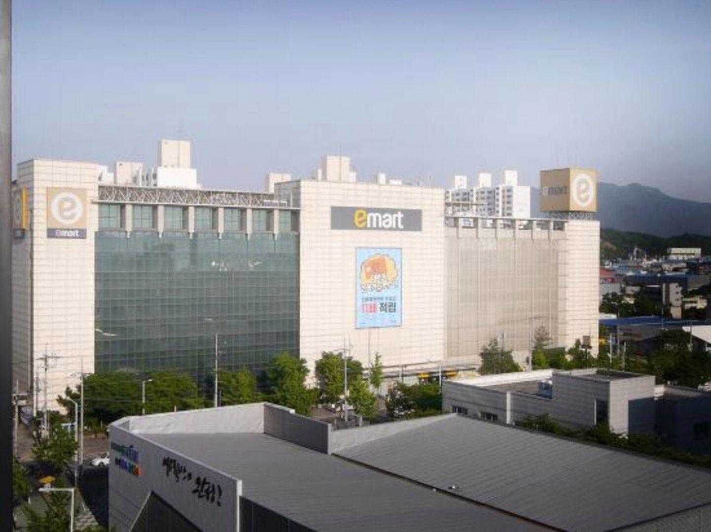 Top Hotel 11/56