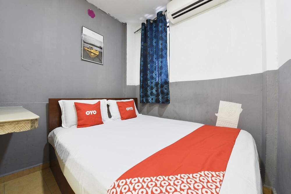 Hotel O Indah 35/50