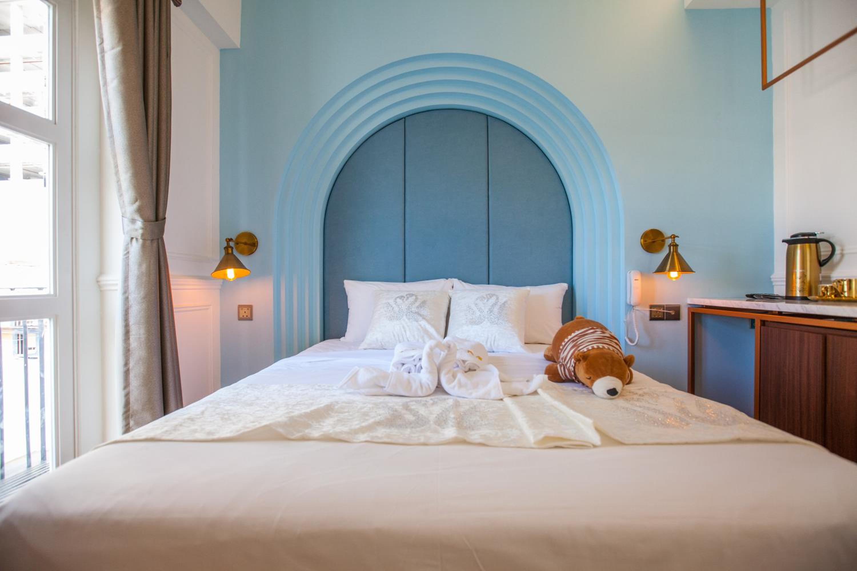 غرفة ديلوكس بسرير مزدوج بشرفة، White Mansion Hotel 7/10