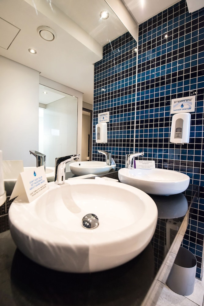 Hotel Verde Cape Town Airport 77/78
