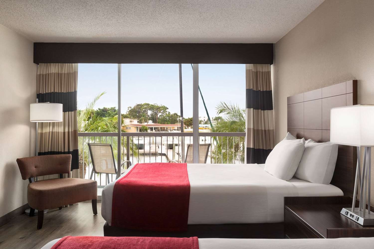 Ramada by Wyndham Sarasota Waterfront 44/71