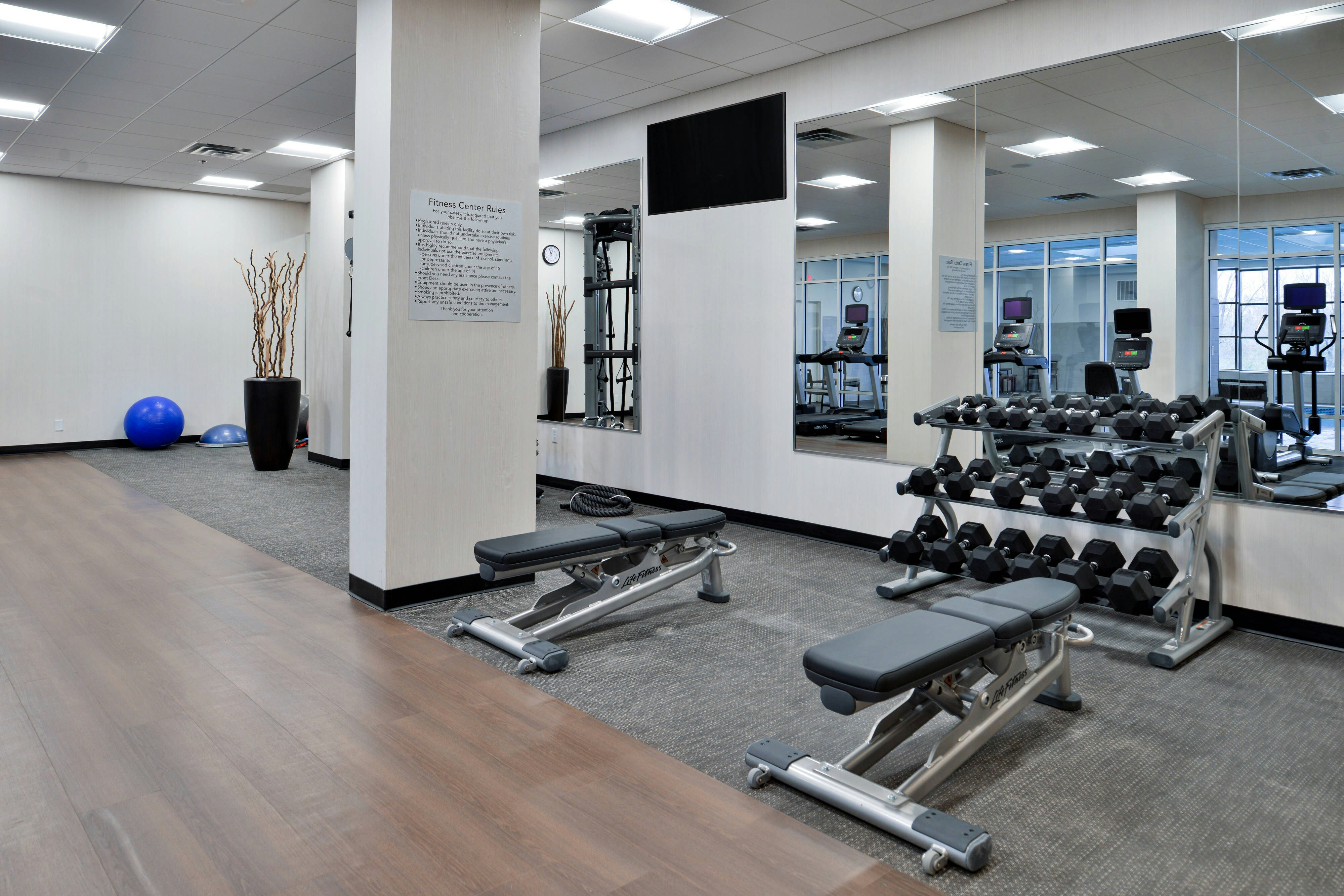 Courtyard by Marriott Edina Bloomington 10/23