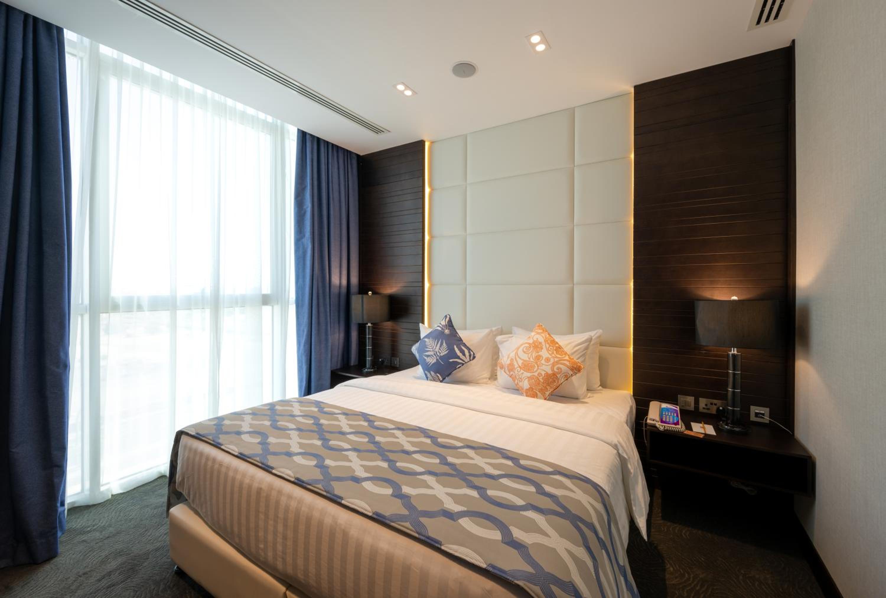Diplomat, Suite, King Bed، Ramada Encore Hotel by Wyndham Doha 2/10