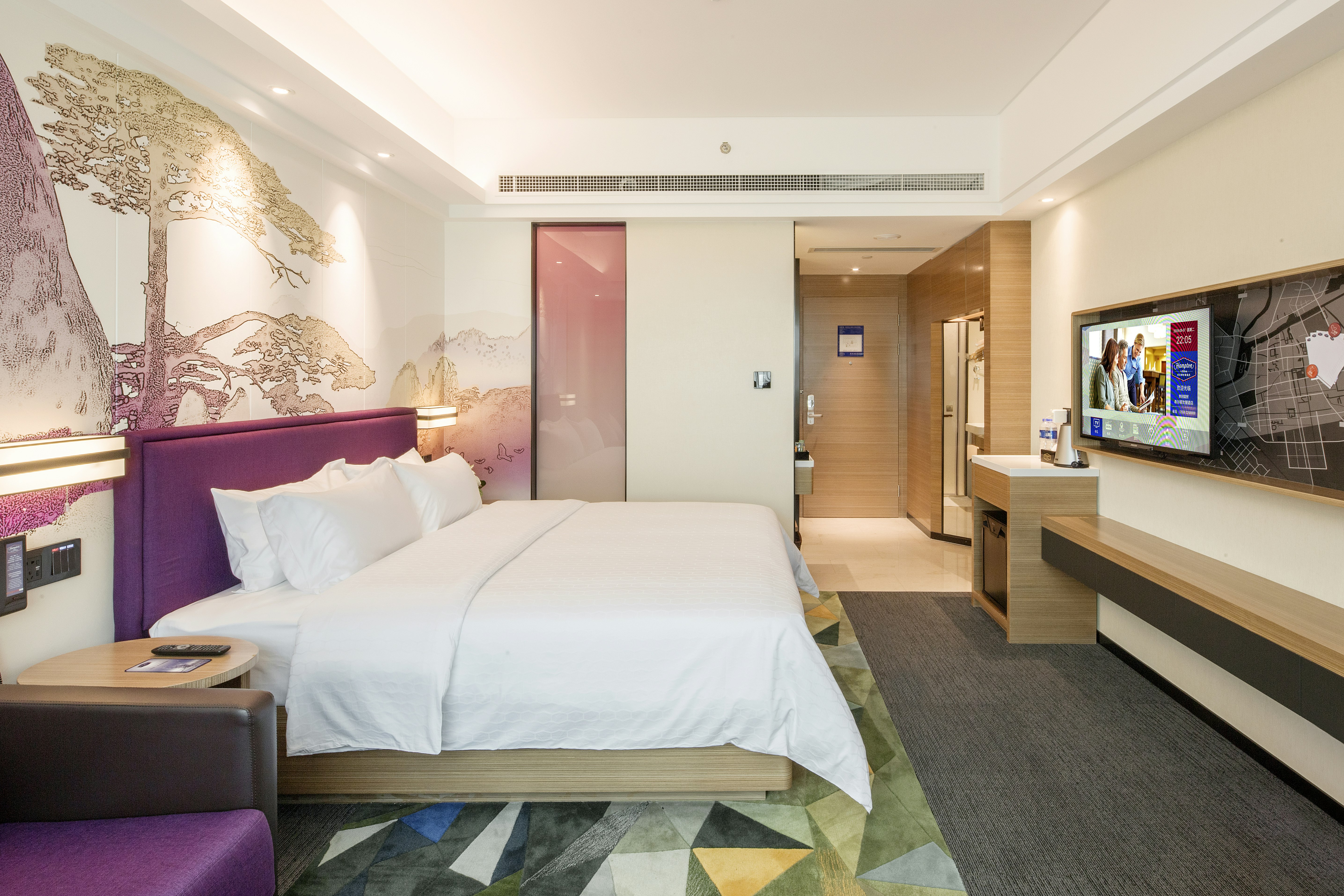 Hampton by Hilton Fuyang Guomao 2/17