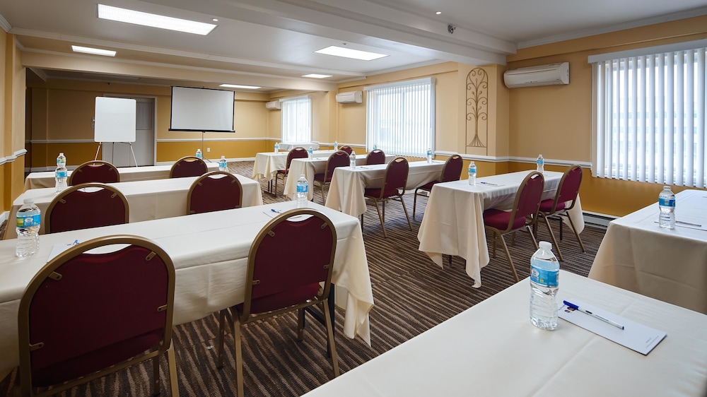 Best Western Fort Washington Inn 63/69