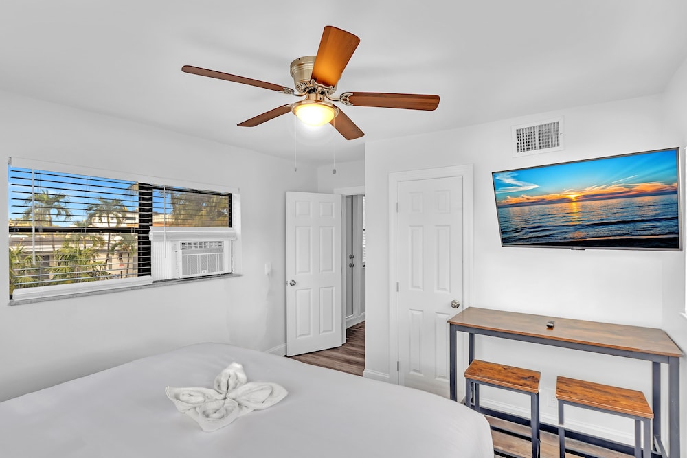 Neptune Oceanfront Rentals 21/49