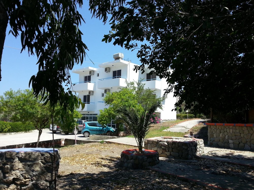 Sea View Apartments 34/45