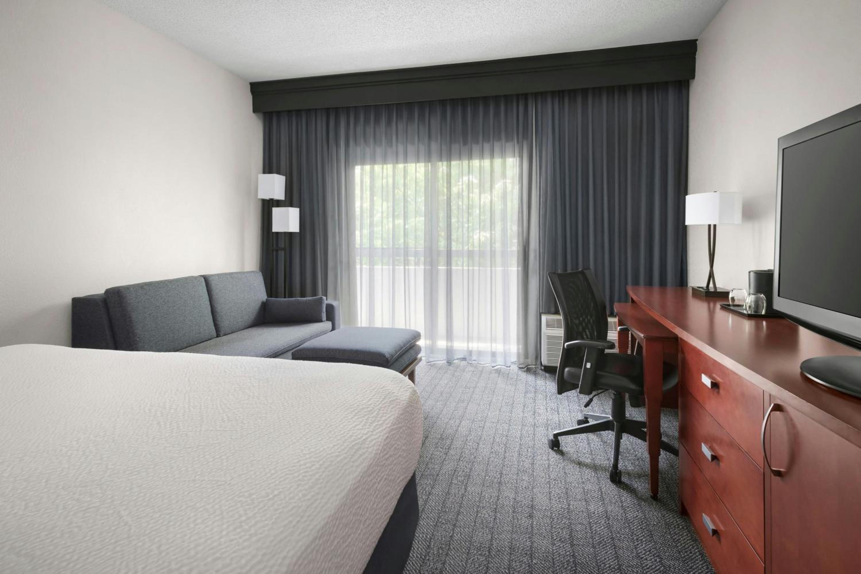 Room at Courtyard Philadelphia Valley Forge King of Prussia, Tredyffrin