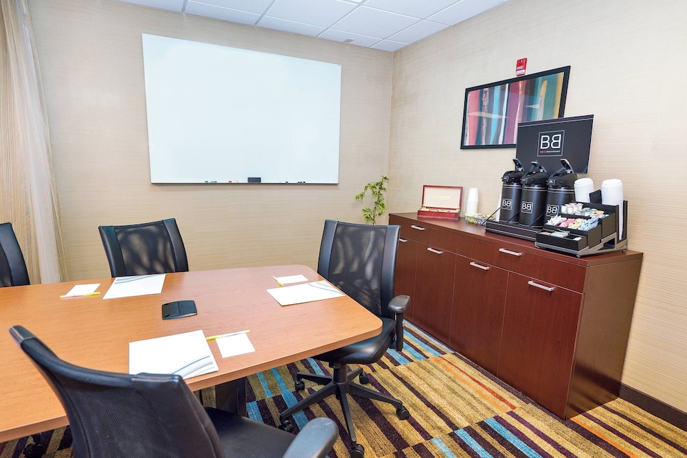 Fairfield Inn Medford Long Island 42/50