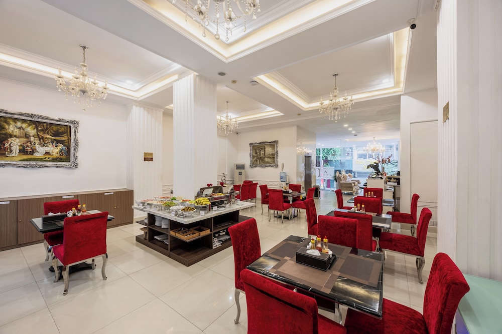 A25 Hotel - 255 Le Thanh Ton 44/51