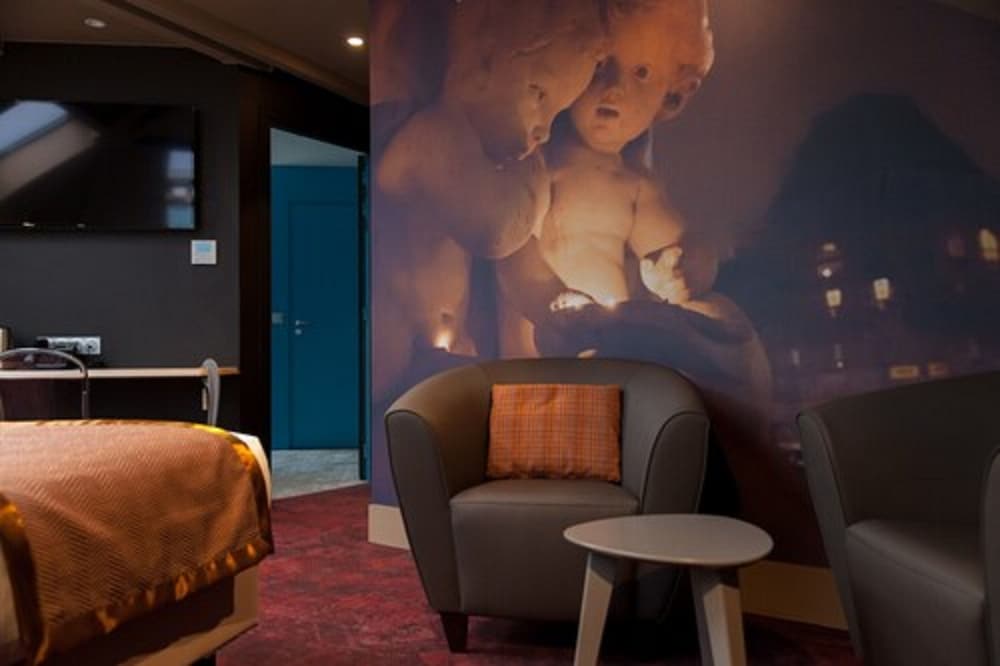 COMFORT HOTEL SIXTEEN PARIS MONTROUGE 50/67