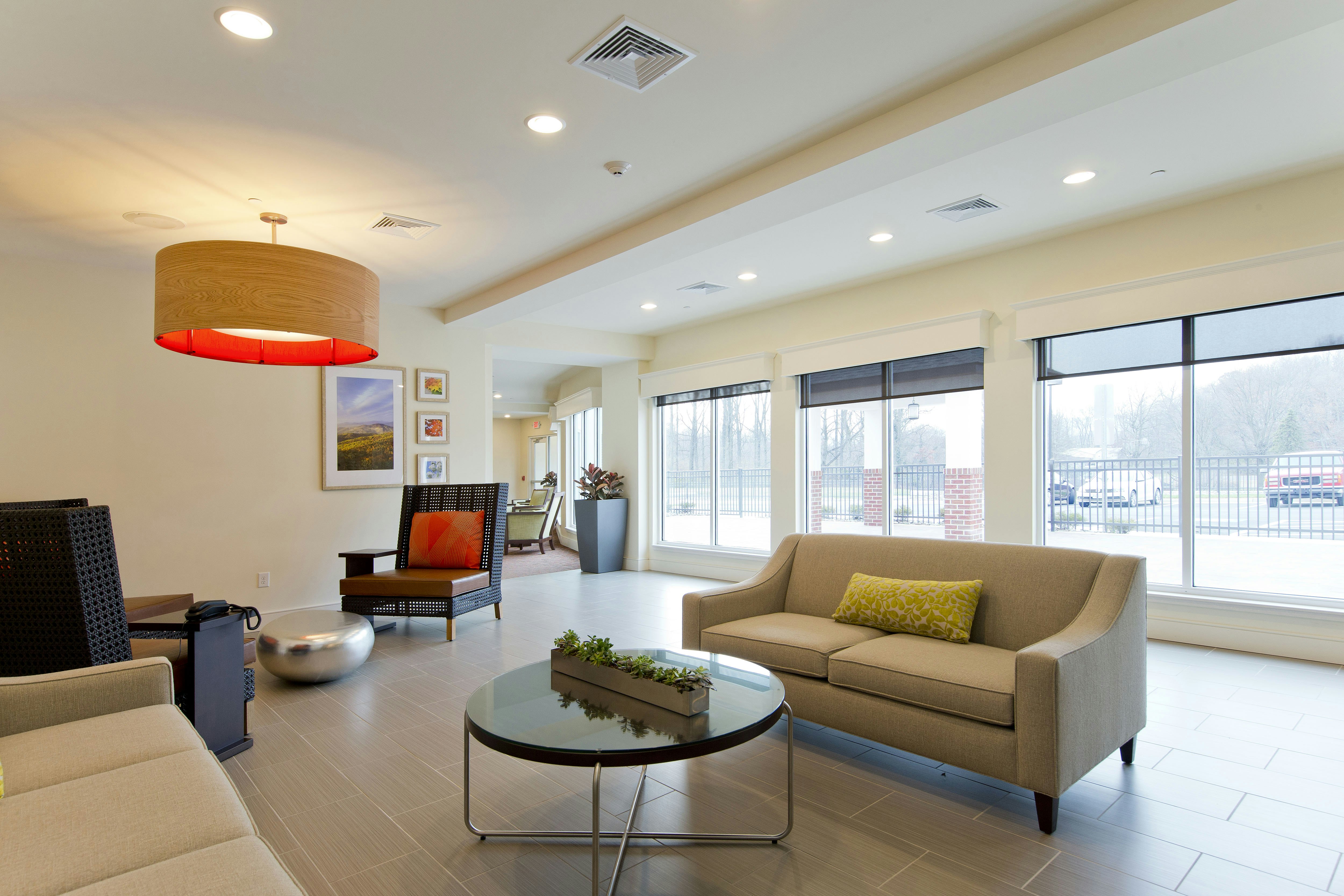 HILTON GARDEN INN MARTINSBURG 23/67