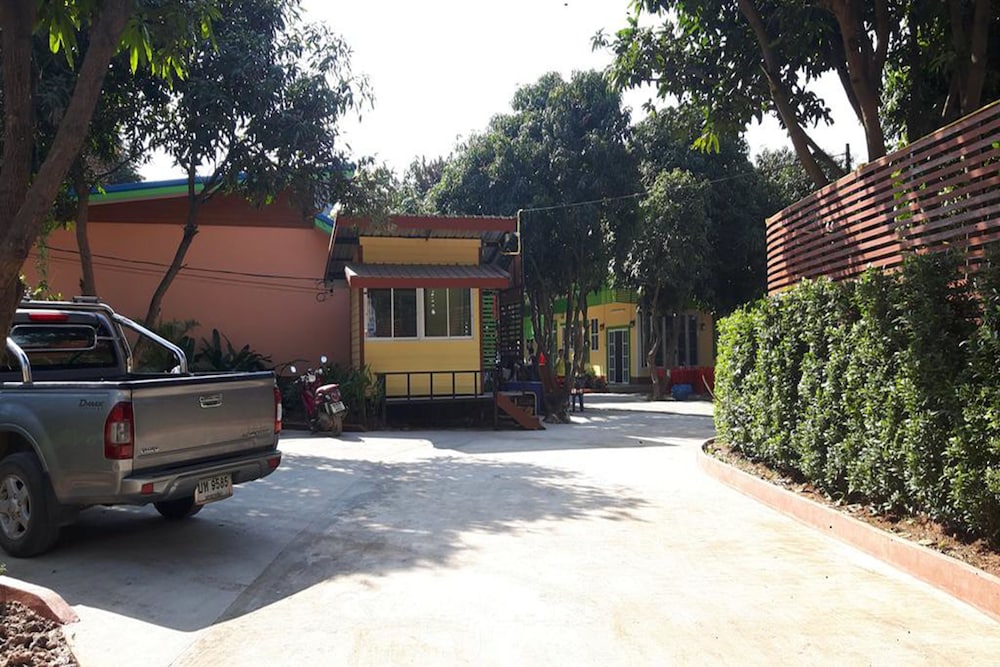 Home Hug Pak Sabai 22/32
