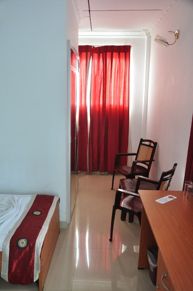 Villa Hotel 15/50