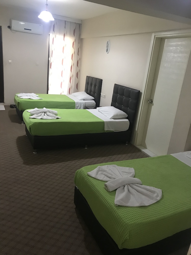 Anatolia Hotel 16/46