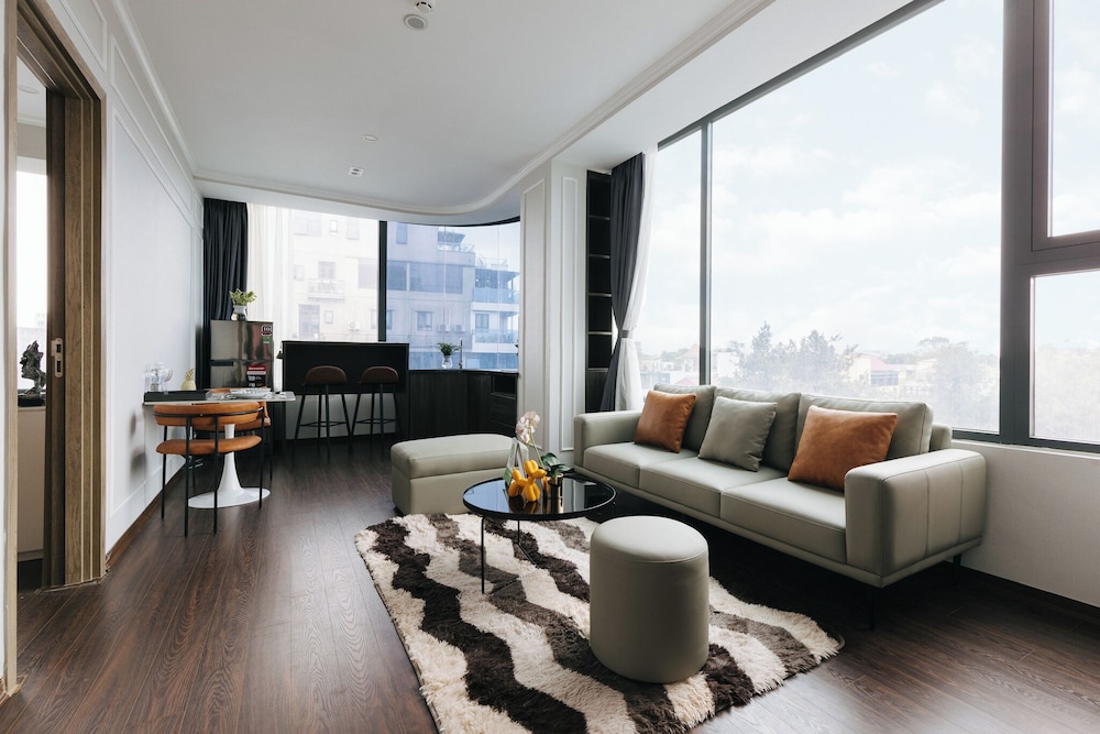 Ivy Luxury Hotel & Apartment 37/55