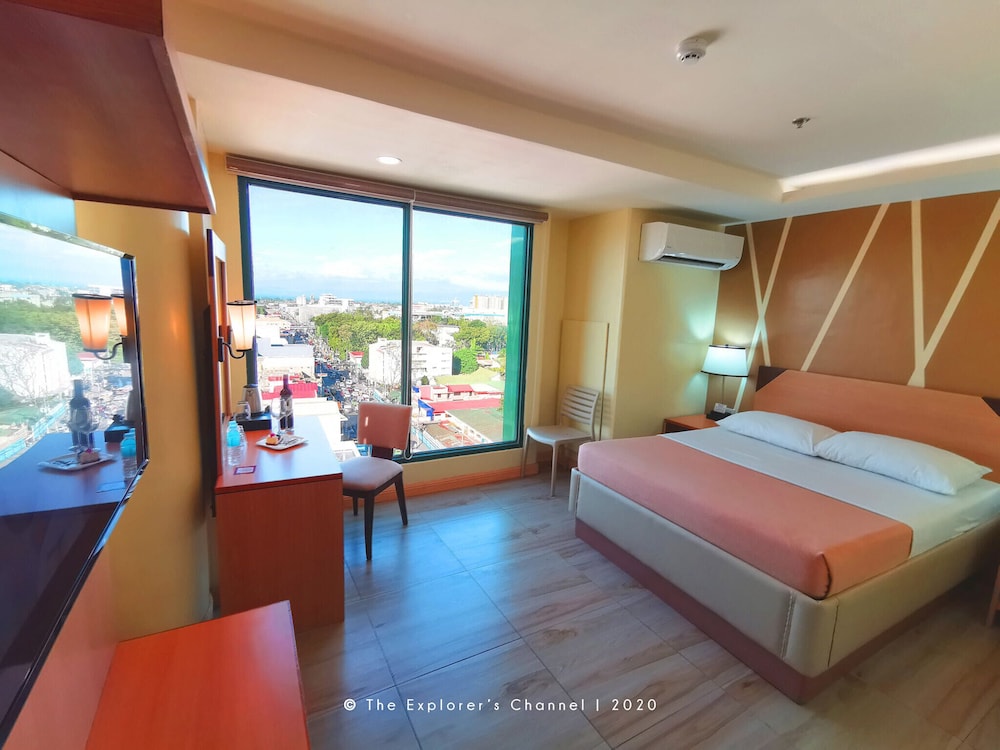 New Dawn Hotel Plus 16/79