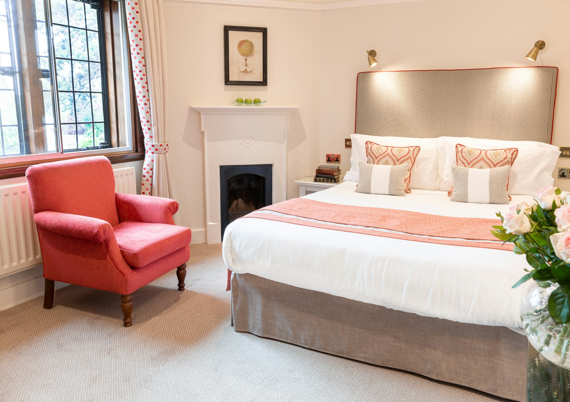 Snug, House