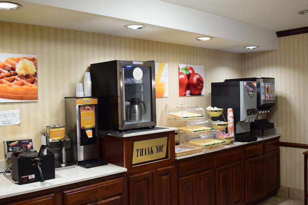 Quality Inn Rocky Mount near Event Center 24/39