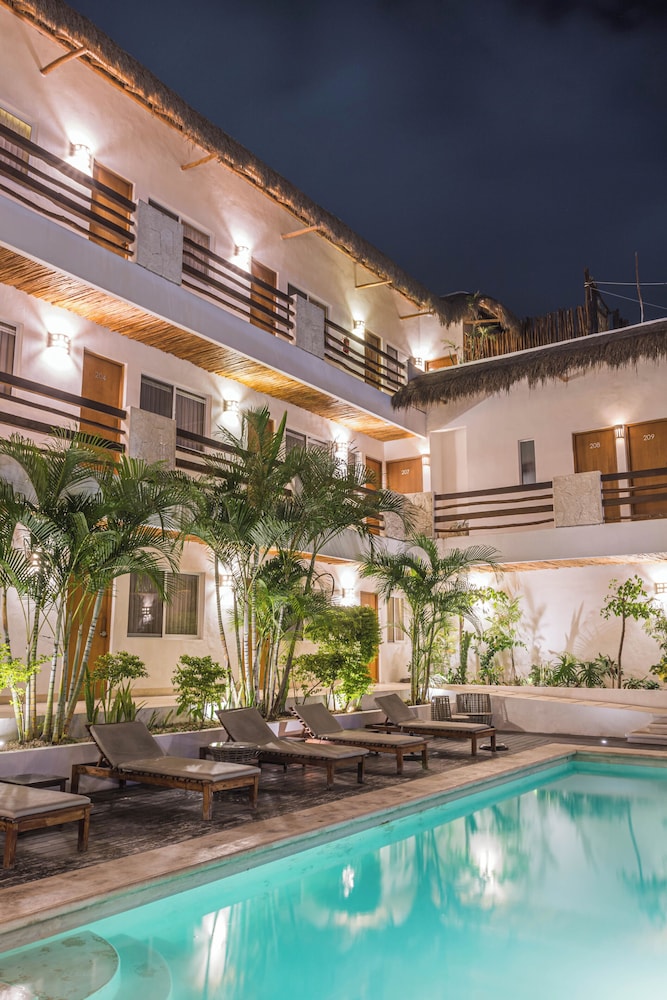 Collection O Kaab Downtown Tulum 5/74