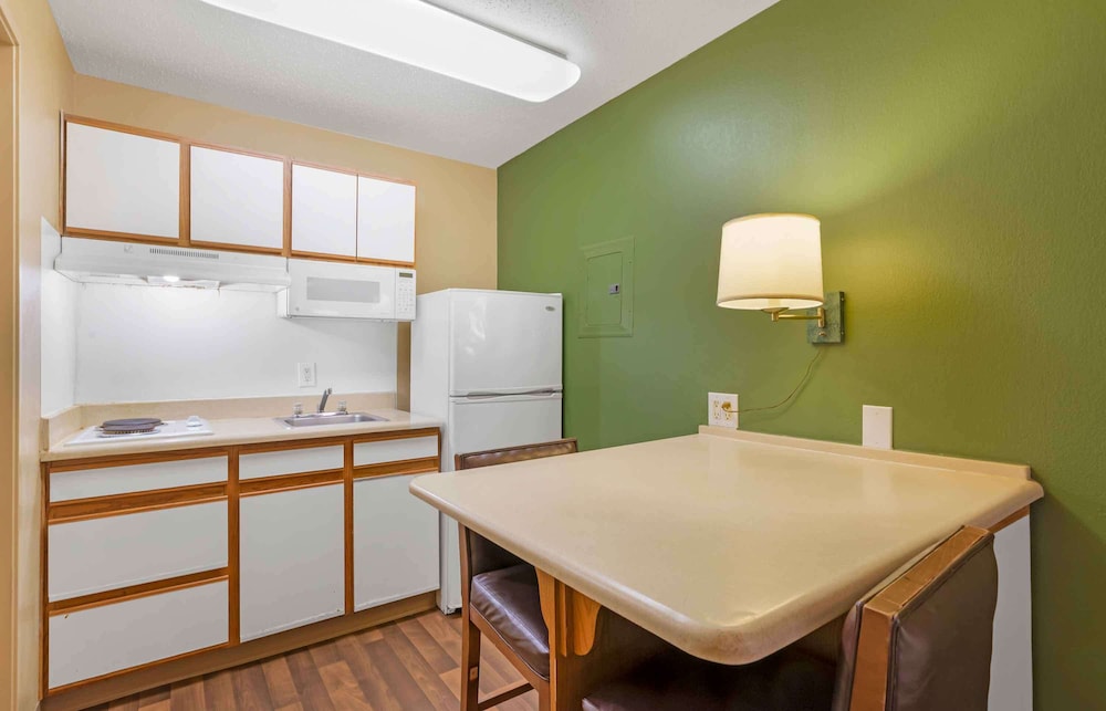 Extended Stay America - Richmond - West End - I-64 35/43