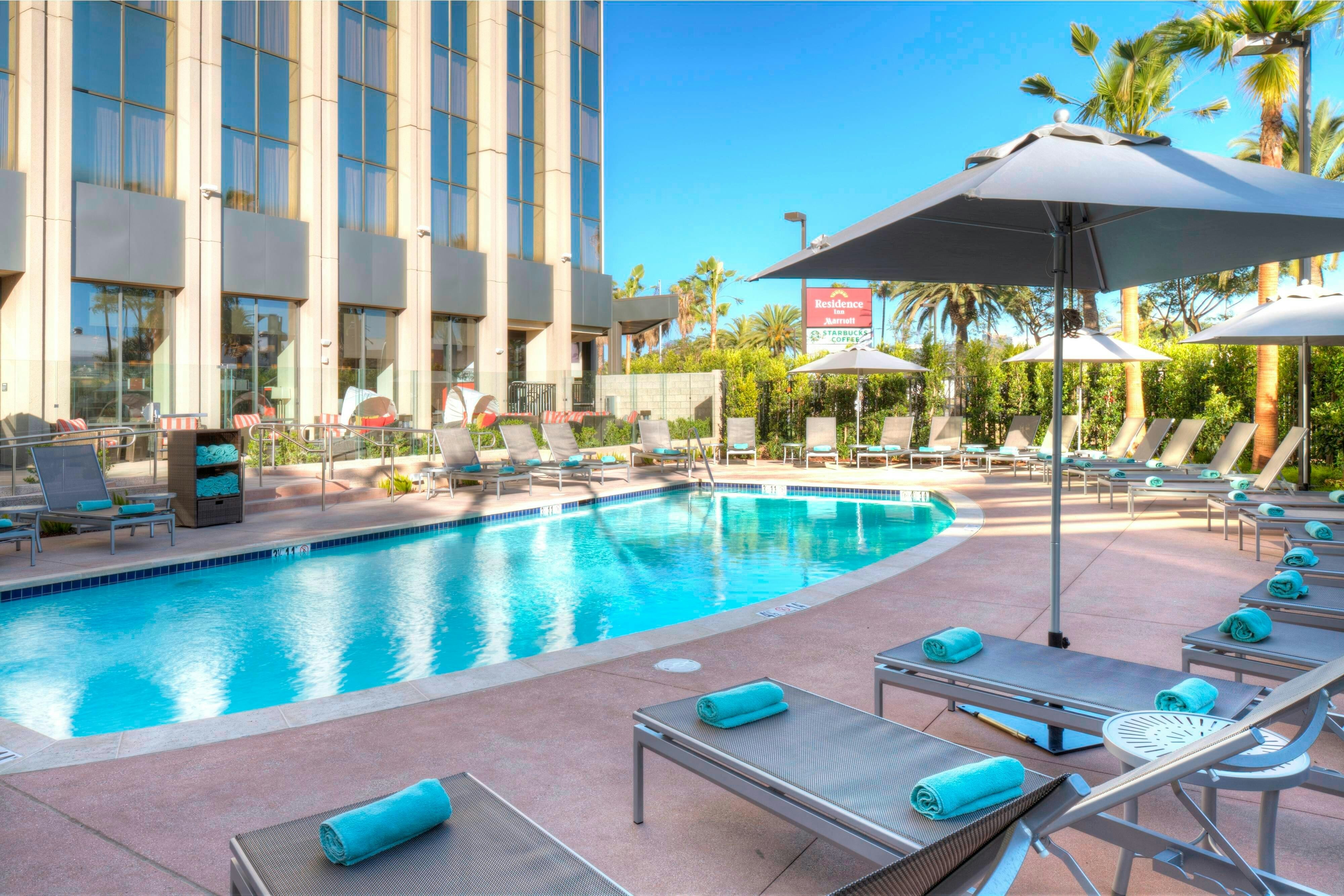 Residence Inn by Marriott Los Angeles LAX/Century Boulevard 50/51
