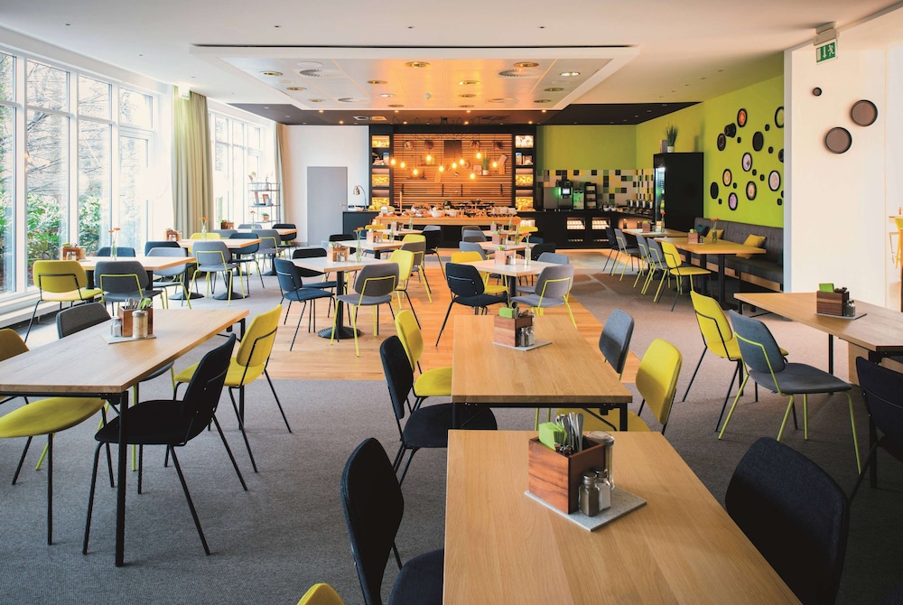 Vienna House Easy by Wyndham Bad Oeynhausen 60/71