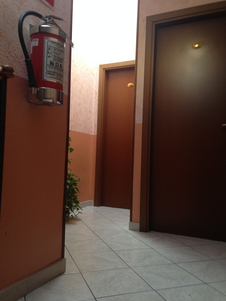 Hotel La Caravella 59/64