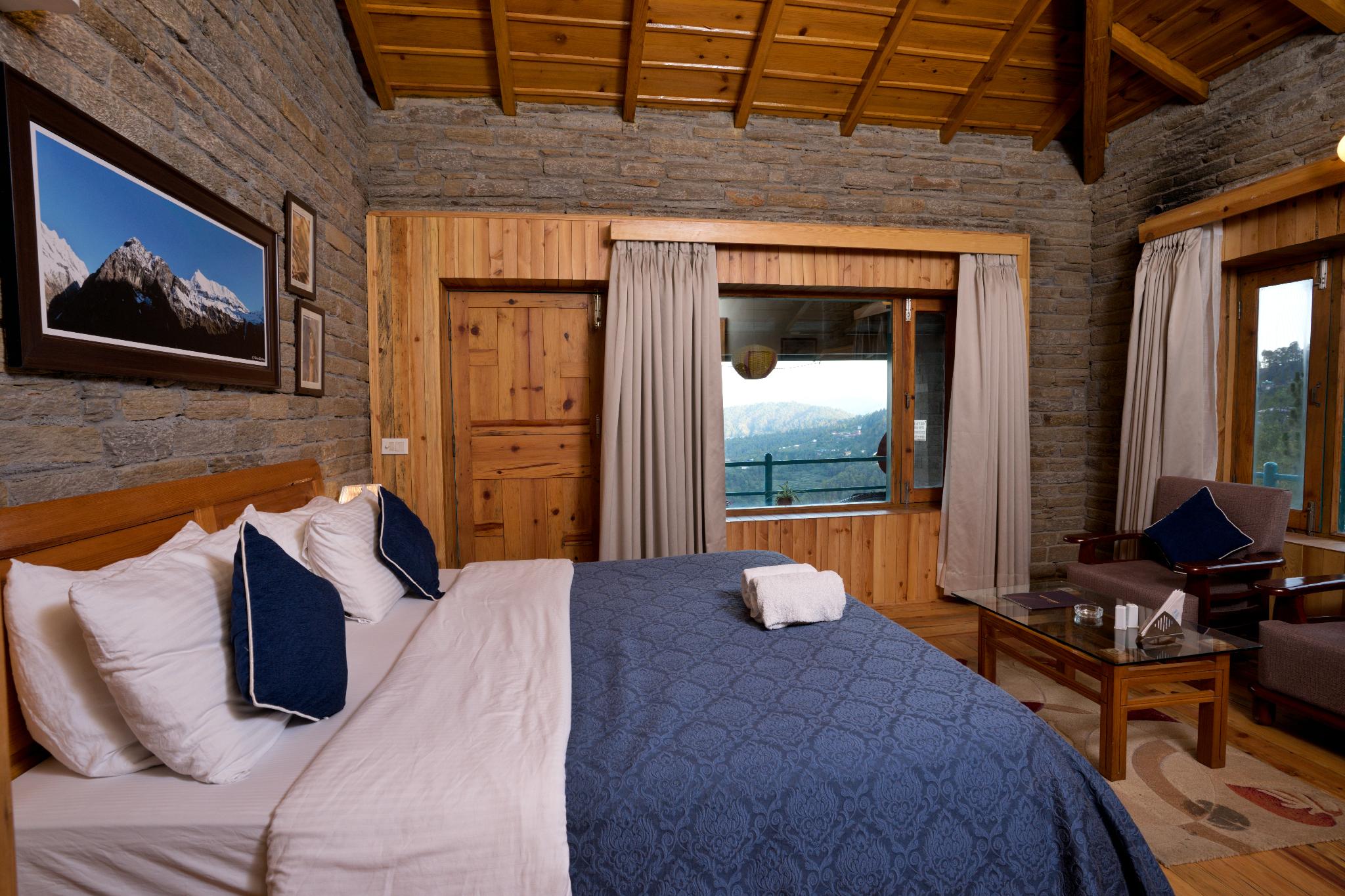 Mohans Binsar Retreat 6/24