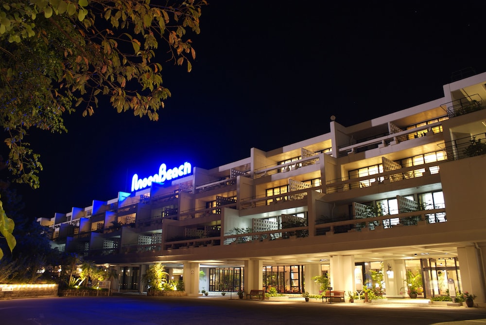 Hotel Moon Beach Okinawa 2/68