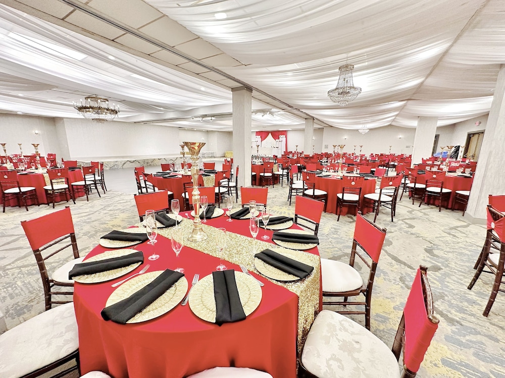 Lincoln Hotel Monterey Park Los Angeles 57/74