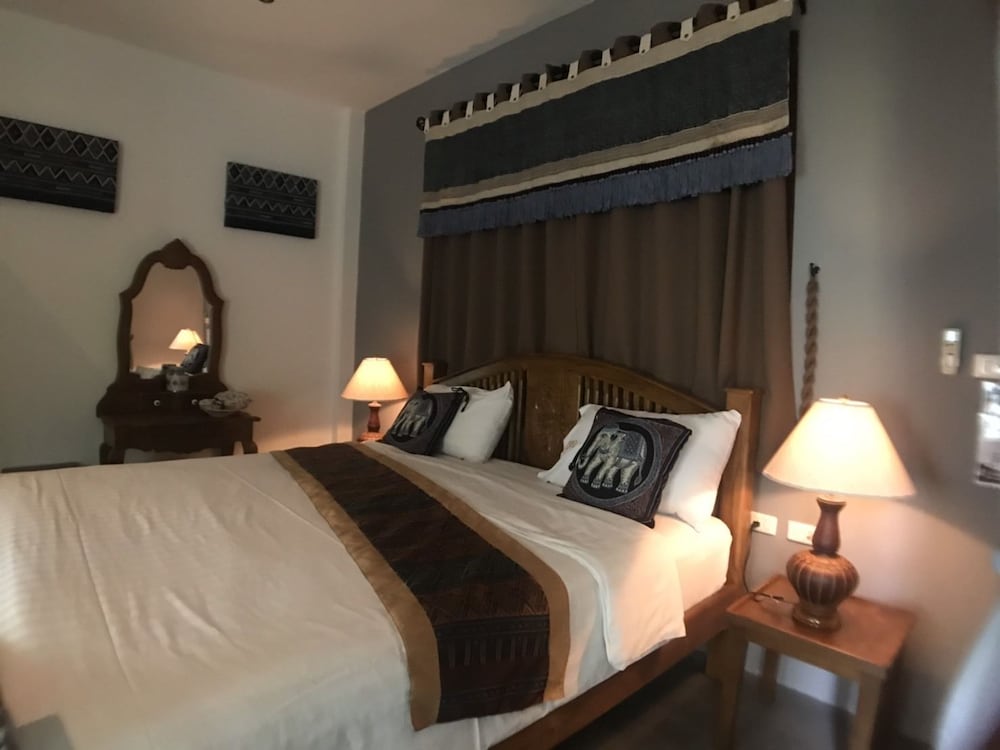 The Twenty Lodge 27/64