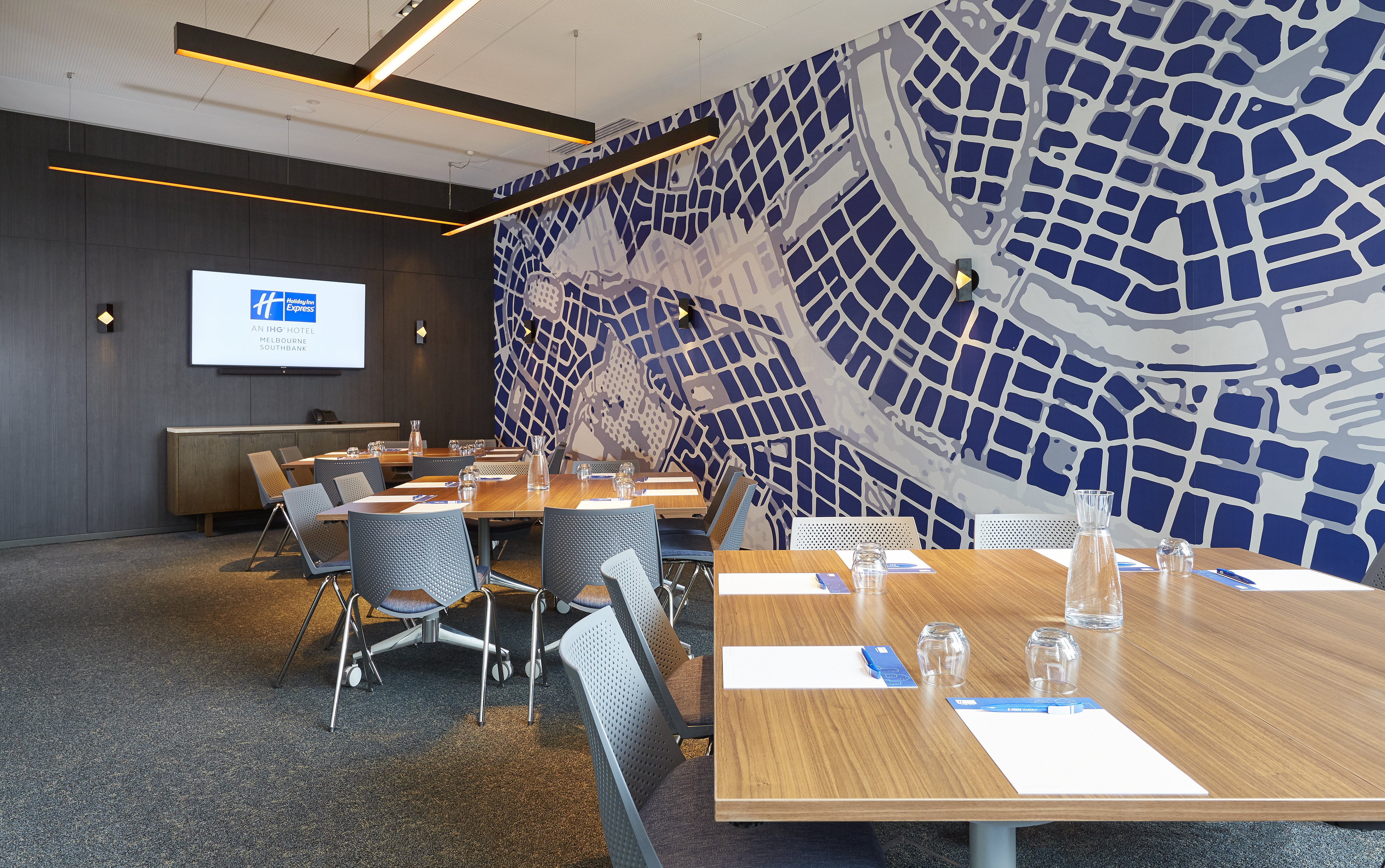 Holiday Inn Express Melbourne Southbank 68/77