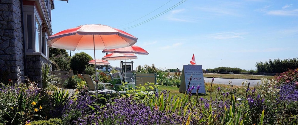Dashwood Manor Seaside Bed & Breakfast 45/50